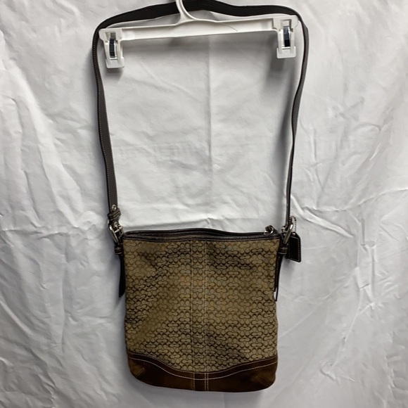 Coach Bag - Picture 3 of 16